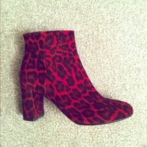 Red /black animal print leather boots, by Lerren,
